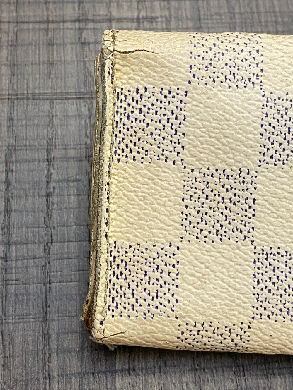 Louis Vuitton Daimer , off-white keychain, wallet, leather